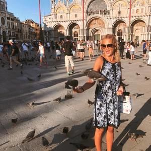 Meet your Posher, Mehraneh